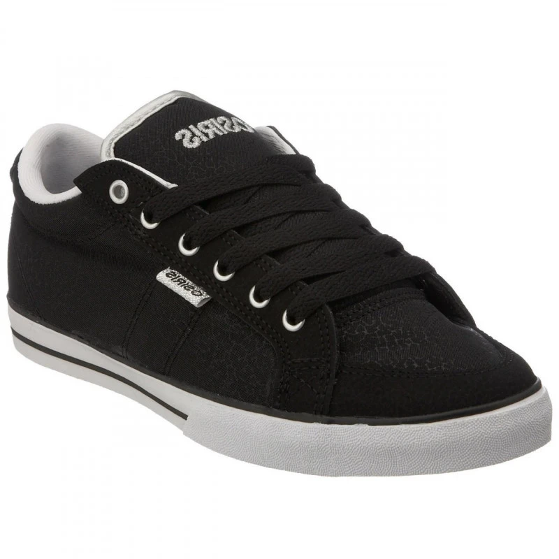 Osiris Barron 4 Osiris Barron – Image 2